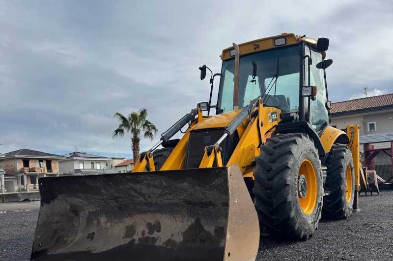 OmecoHub - Immagine JCB 4CX
